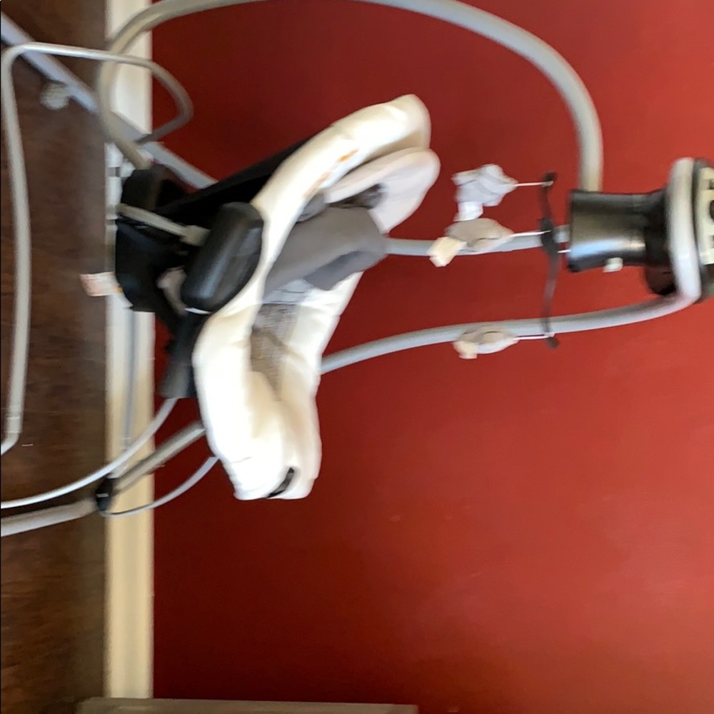 Graco baby swing